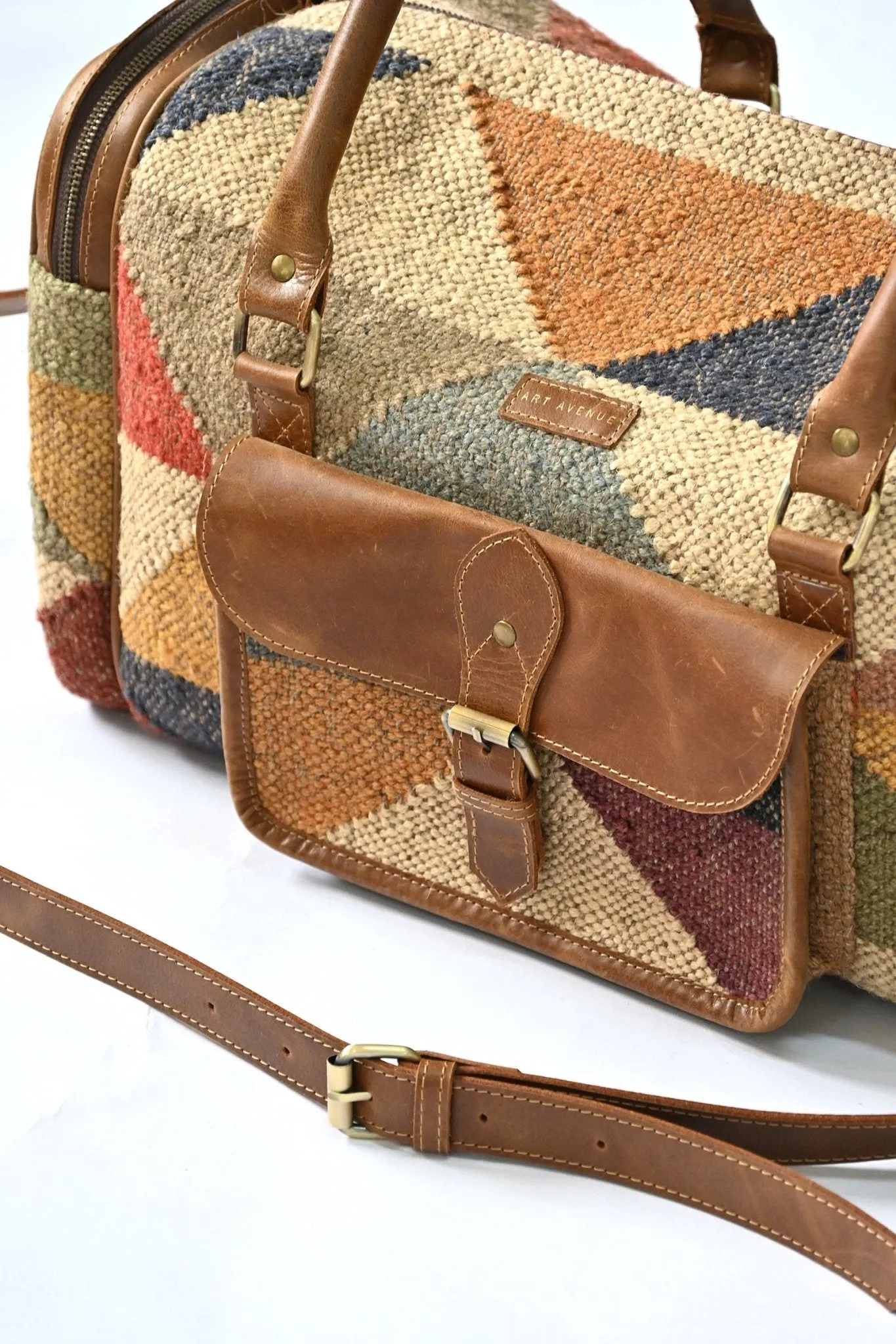 CANNA - KILIM DUFFLE  BAG