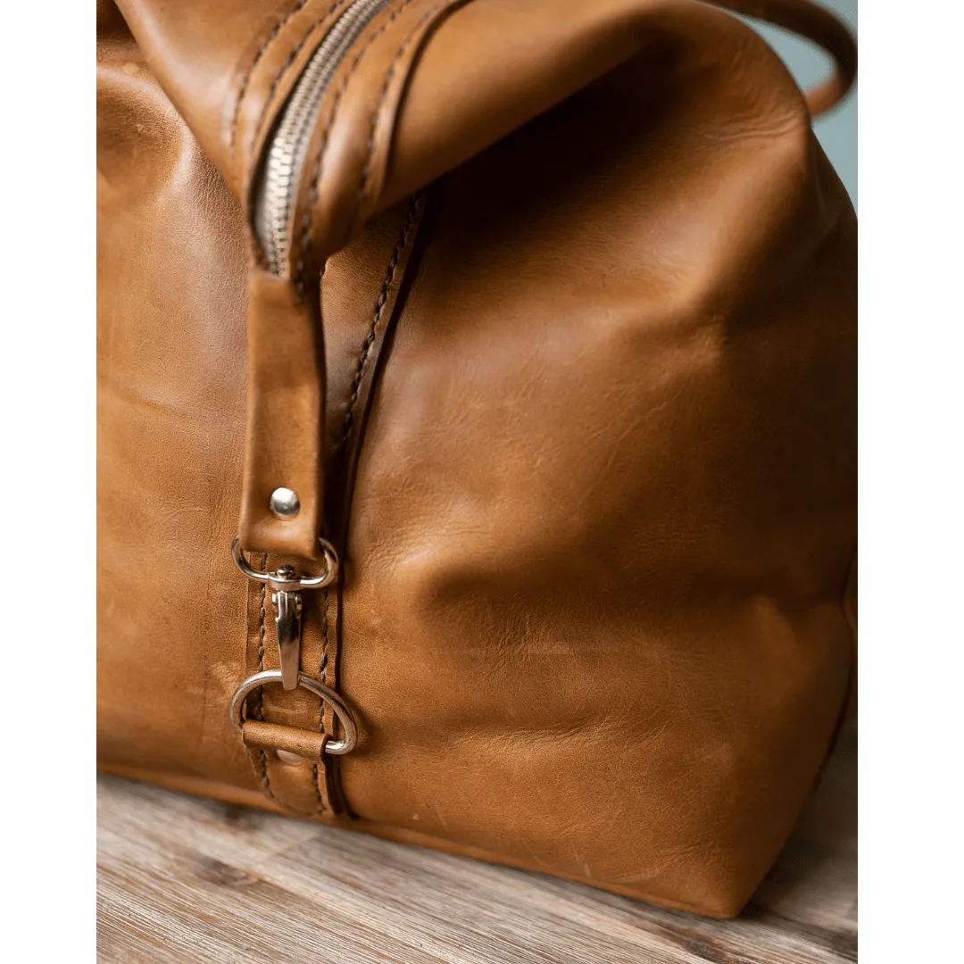 Classic Leather Duffle Bag - Tan Weekender