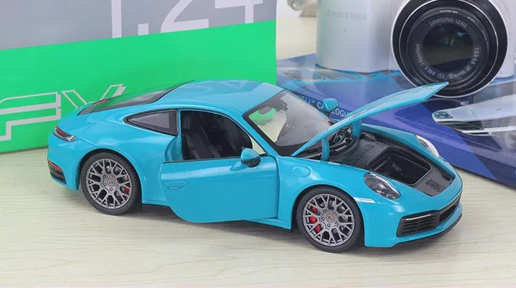 Diecast 1:24 Car Porsche 911 Carrera 4S Simulator Toy Sports Car Model Car Alloy Metal Toy Car For Childen Gift Collection