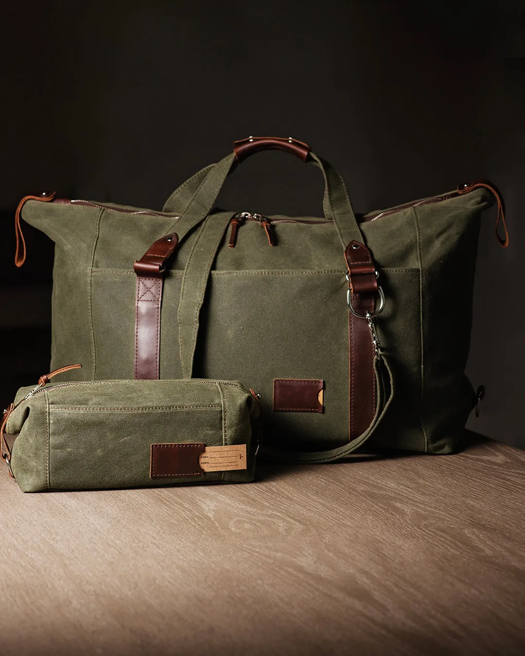 Duffle & Dopp Kit Weekend Luggage Set